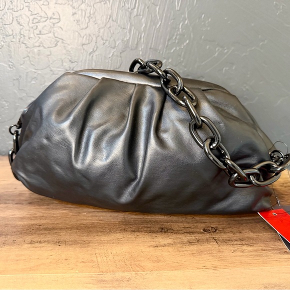 Badgley Mischka Black Shoulder Bag - Picture 2 of 7